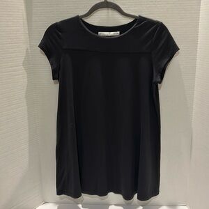 Susana Monaco size medium black cap sleeve tunic shirt